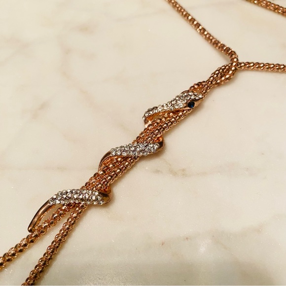 Rhinestone snake necklace 🐍 - Picture 4 of 7